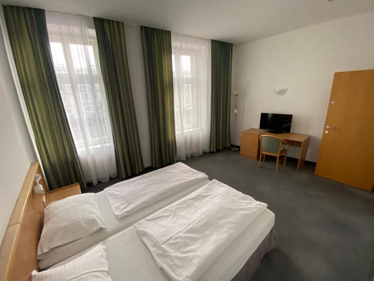 Kolbeck 2* Vienne